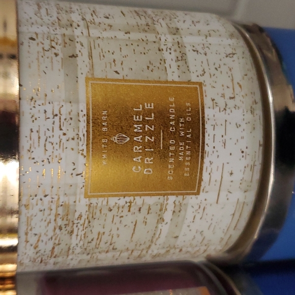 Scented Candle Bundle - Picture 4 of 11